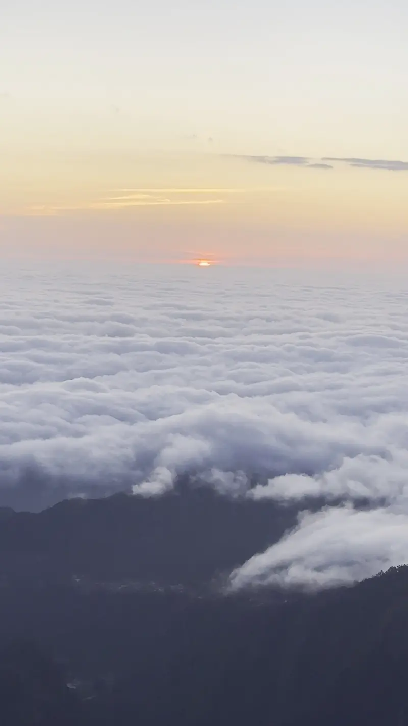 Sunrise above a sea of clouds in Madeira’s mountains